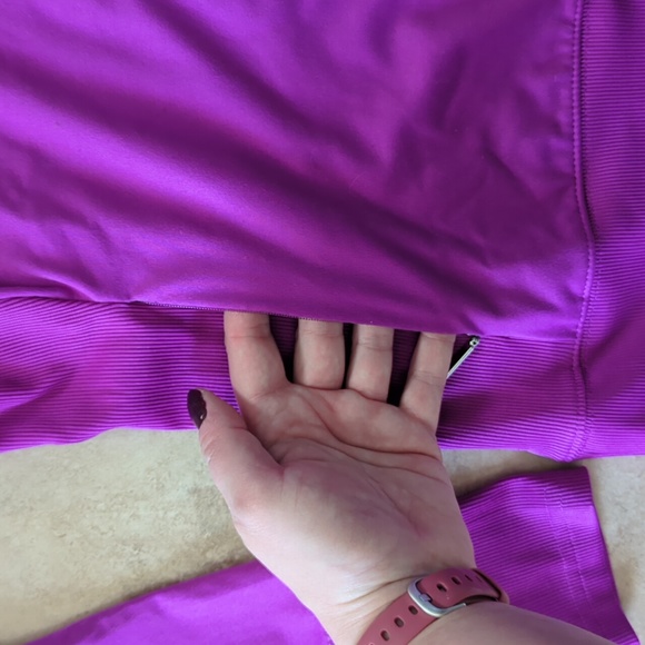 Cutter & Buck purple zip up sports vest - Picture 3 of 8